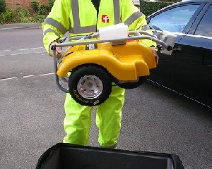 英国MGT便携式摩阻力车